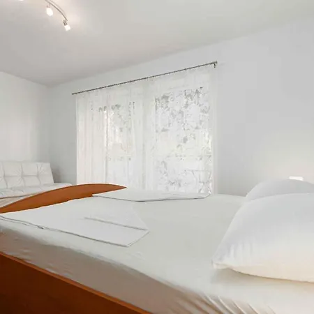 In Novigrad - Istrien 44214 Apartment Karpinjan
